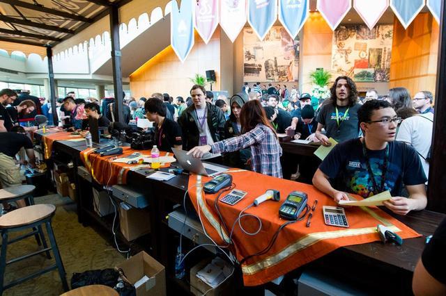 外媒：LPL曾年薪千万美元报价Faker Scout加盟T1一度实现