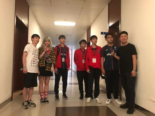 的是